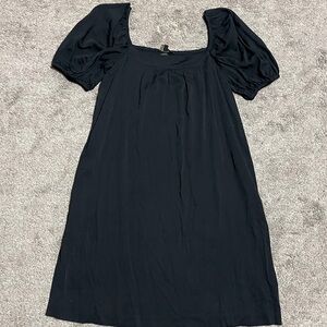SHINESTAR Size SMALL Puff Sleeve dress